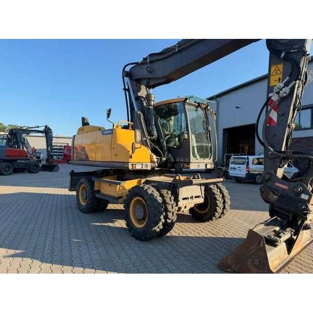 Volvo EW180D-49092215