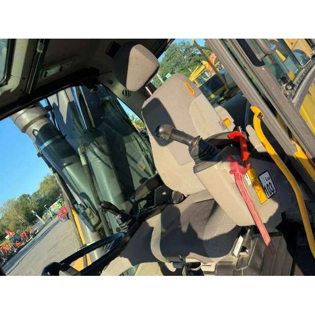 Volvo EW180D-49092226