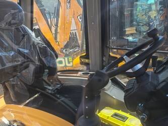2025-jcb-3cx-1487825-49092236