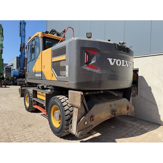 2018 Volvo EW220E-49093049
