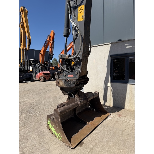 2018 Volvo EW220E-49093055