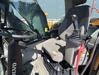 2018-volvo-ew220e-1487855-49093062