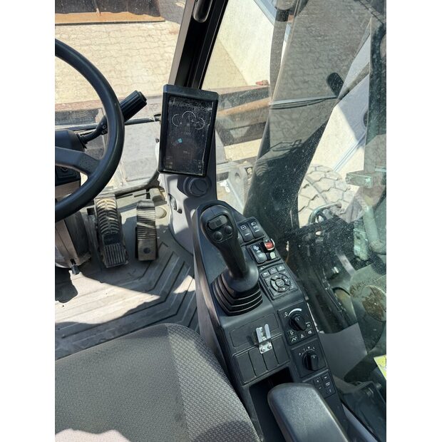 2018 Volvo EW220E-49093063
