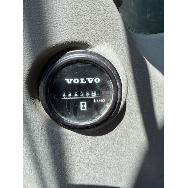 2018 Volvo EW220E-49093066