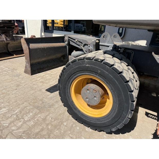 2018 Volvo EW220E-49093075