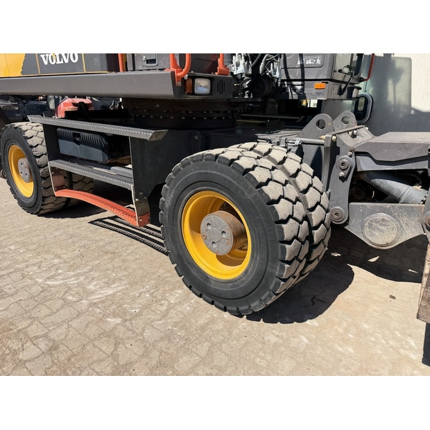 2018 Volvo EW220E-49093078
