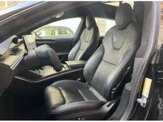 tesla-model-s-49094940