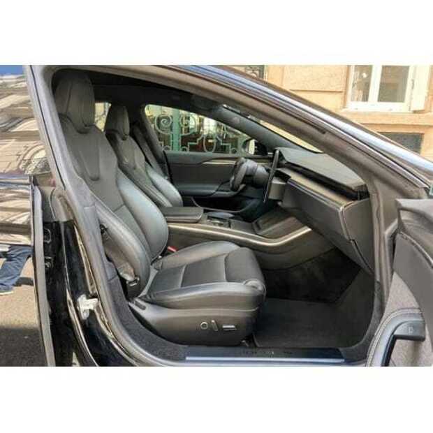 TESLA MODEL S-49094949