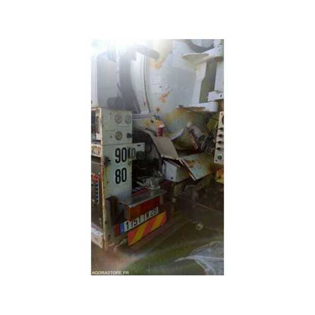 1999 Renault PREMIUM-49094981