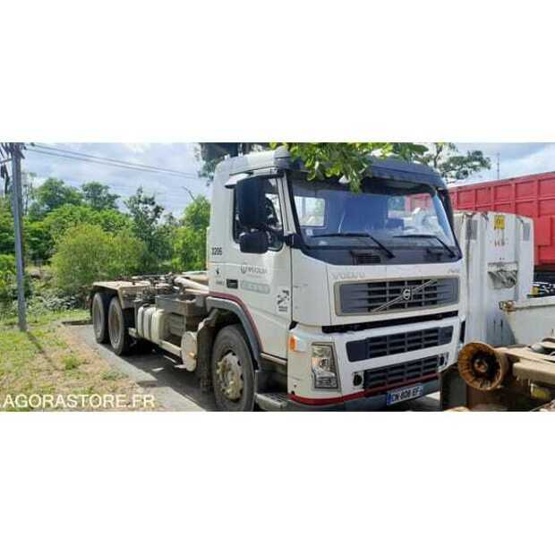 2005 Volvo FM12-49095005