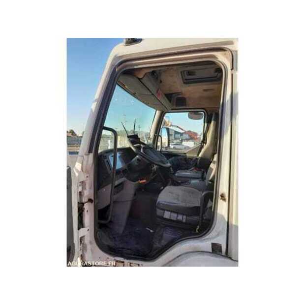 2002 Renault Midlum-49095033