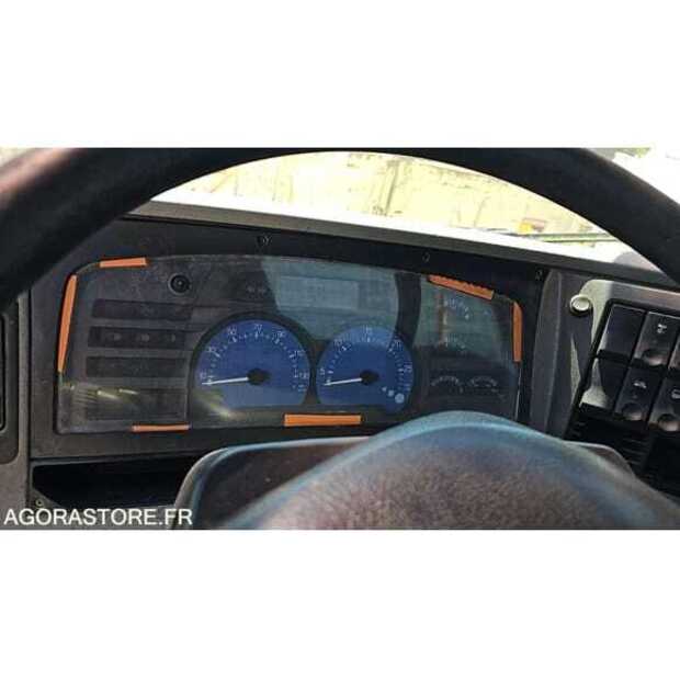 2005 رينو Midlum-49095125
