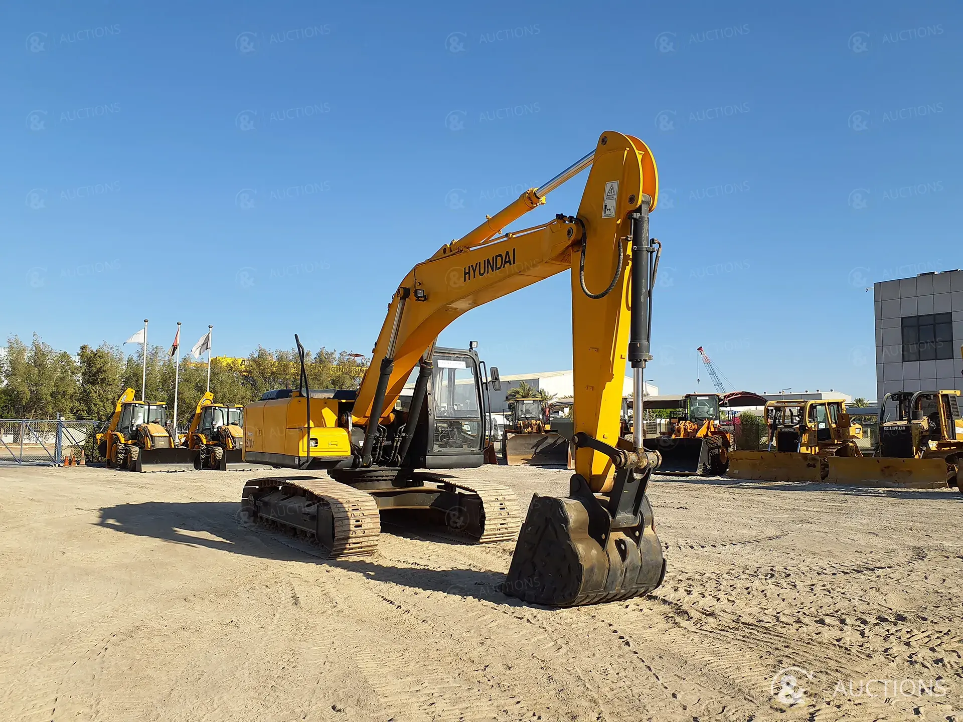 Image de PELLETEUSES SUR CHENILLES 2017 Hyundai R210-7