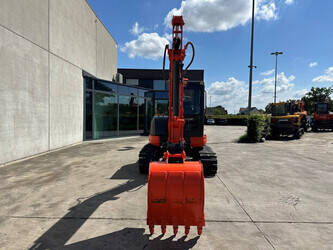 2012-kubota-others-49098732