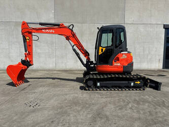 2012-kubota-others-49098737