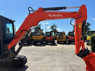2012-kubota-others-49098744