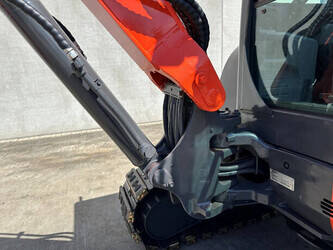 2012-kubota-others-49098746