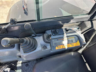 2012-kubota-others-49098768