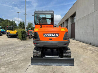 2018-doosan-dx55-9c-1487942-49098863