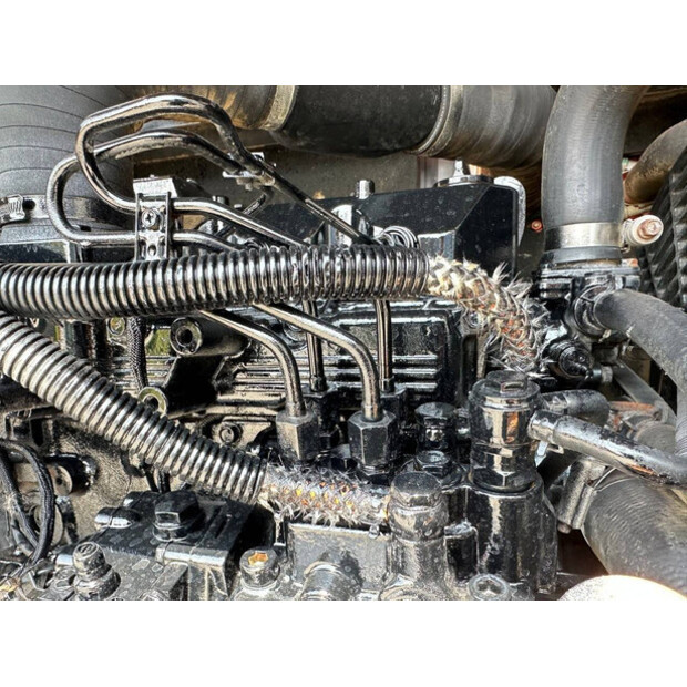 2018 دووسان DX55-9C-49098885