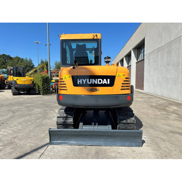 2017 Hyundai R60VS-49098900