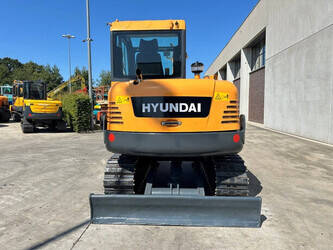 2017-hyundai-r60vs-1487943-49098900