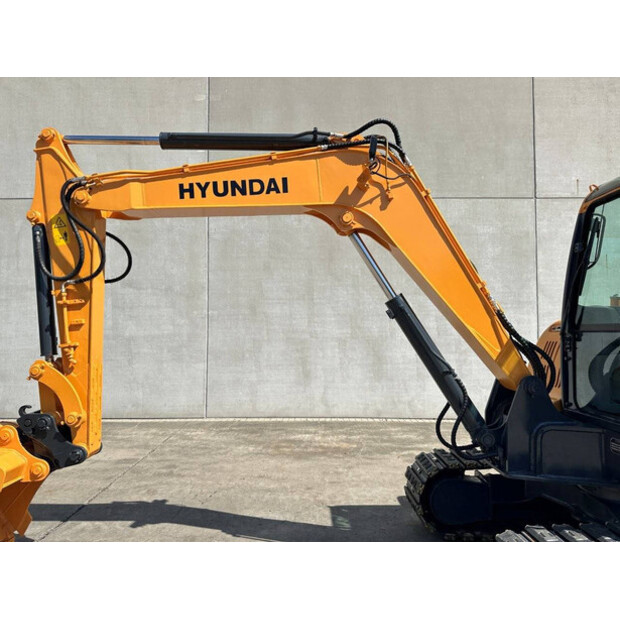2017 Hyundai R60VS-49098908
