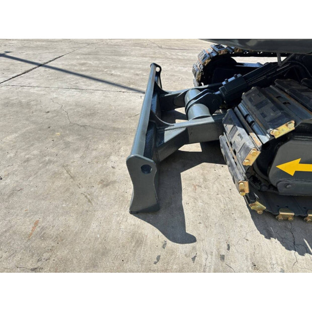2017 Hyundai R60VS-49098916
