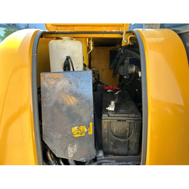 2016 كوماتسو PC56-7-49098962