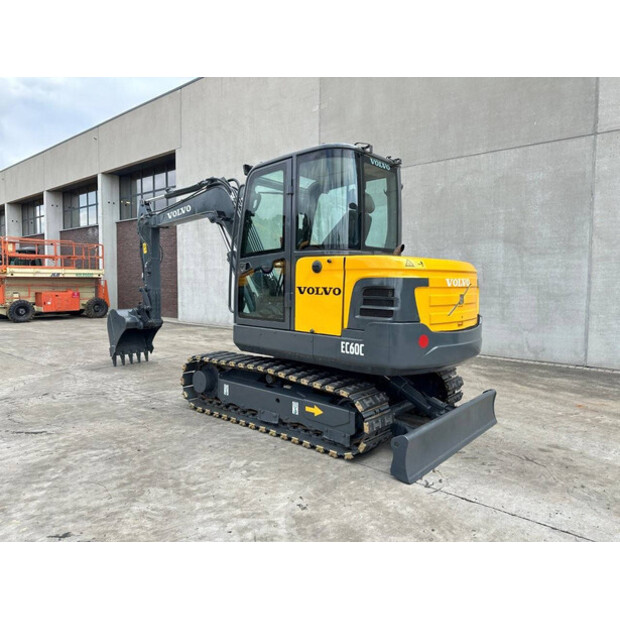 2012 Volvo EC60C-49099029