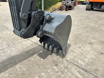 2012-volvo-ec60c-1487946-49099033