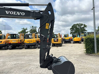 2012-volvo-ec60c-1487946-49099035