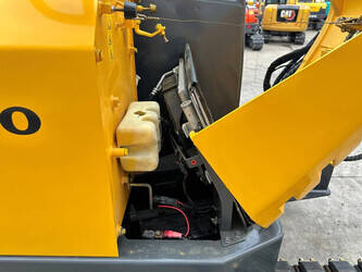 2012-volvo-ec60c-1487946-49099054