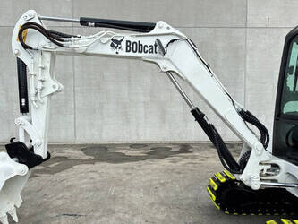 2010-bobcat-331-1487950-49099205