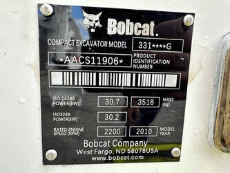 2010-bobcat-331-1487950-49099234