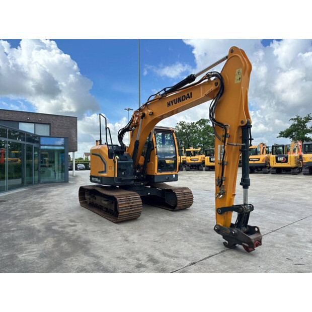 2018 Hyundai HX130LCR-49099399