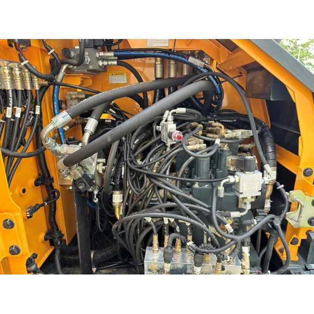 2018 Hyundai HX130LCR-49099424