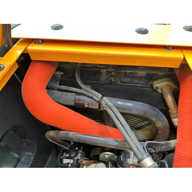 2018 Hyundai HX130LCR-49099430