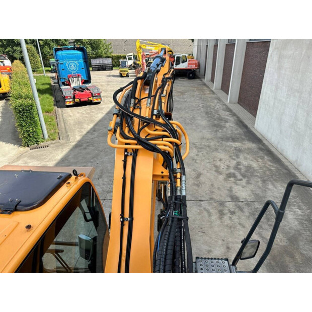 2018 Hyundai HX130LCR-49099433