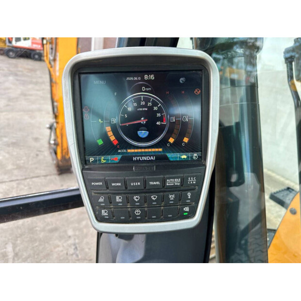 2018 Hyundai HX130LCR-49099444