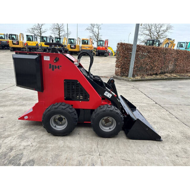 2025 JPC HT320-49099635