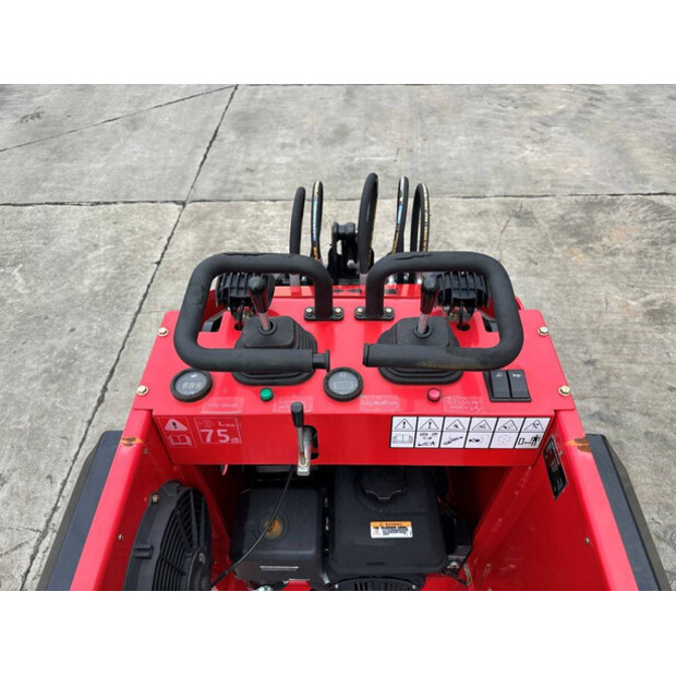 2025 JPC HT320-49099648