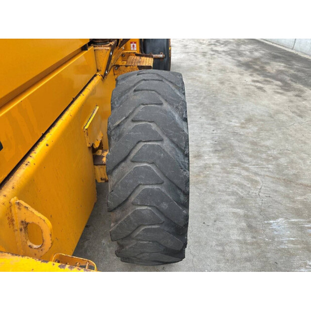 1996 JCB 411-49099699