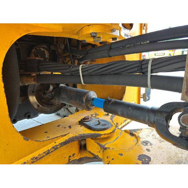 1996 JCB 411-49099716