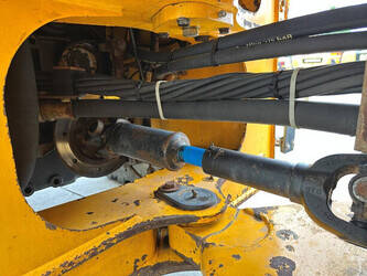 1996-jcb-411-1487962-49099716