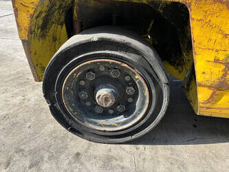 1989-mitsubishi-fg40-1487970-49100024