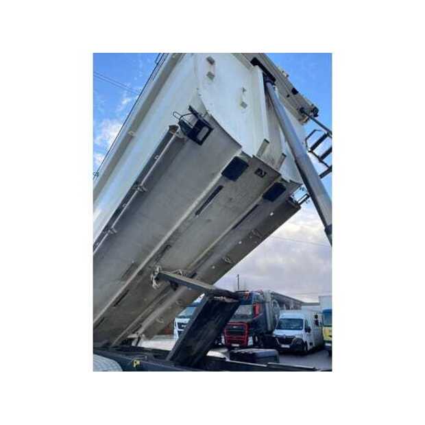 DAF CAMION-49107306