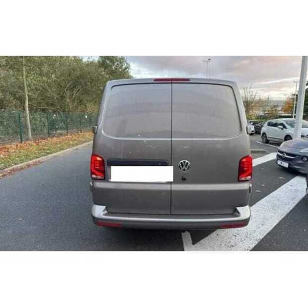 Volkswagen Transporter-49107367