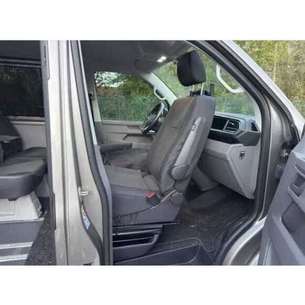 Volkswagen Transporter-49107376