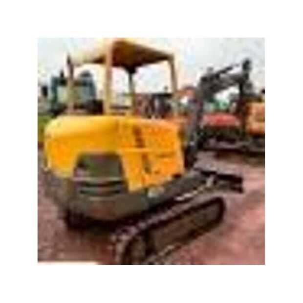 فولفو EC25-49107488